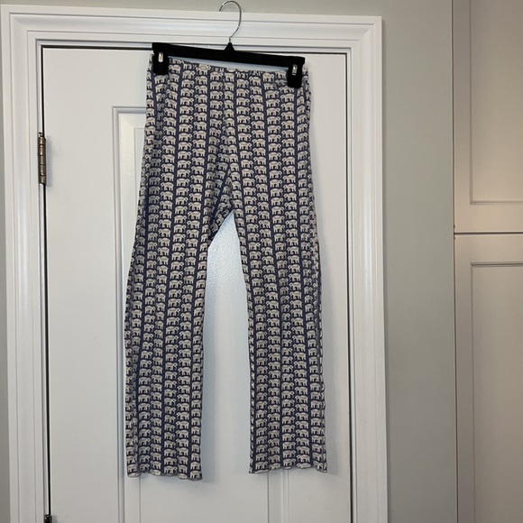 Roller Rabbit 2-piece Hathi Pajamas - Picture 6 of 8